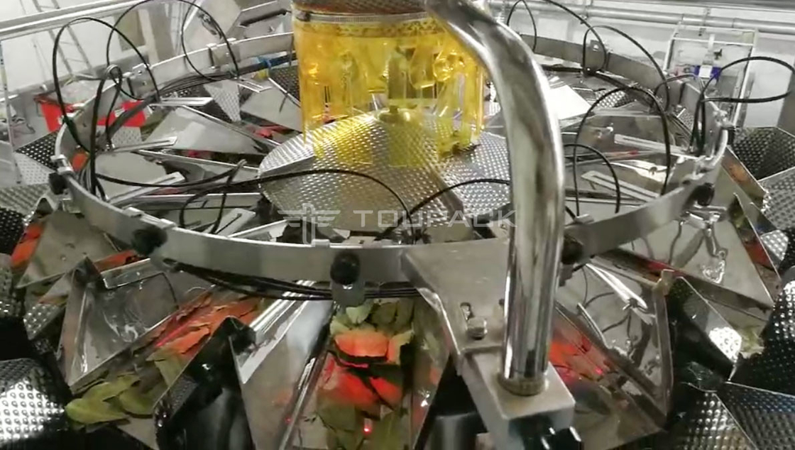 Máquina de embalagem de pesagem vertical totalmente automática para folhas secas de chá folha de baía com 14 pesador multi-cabeça