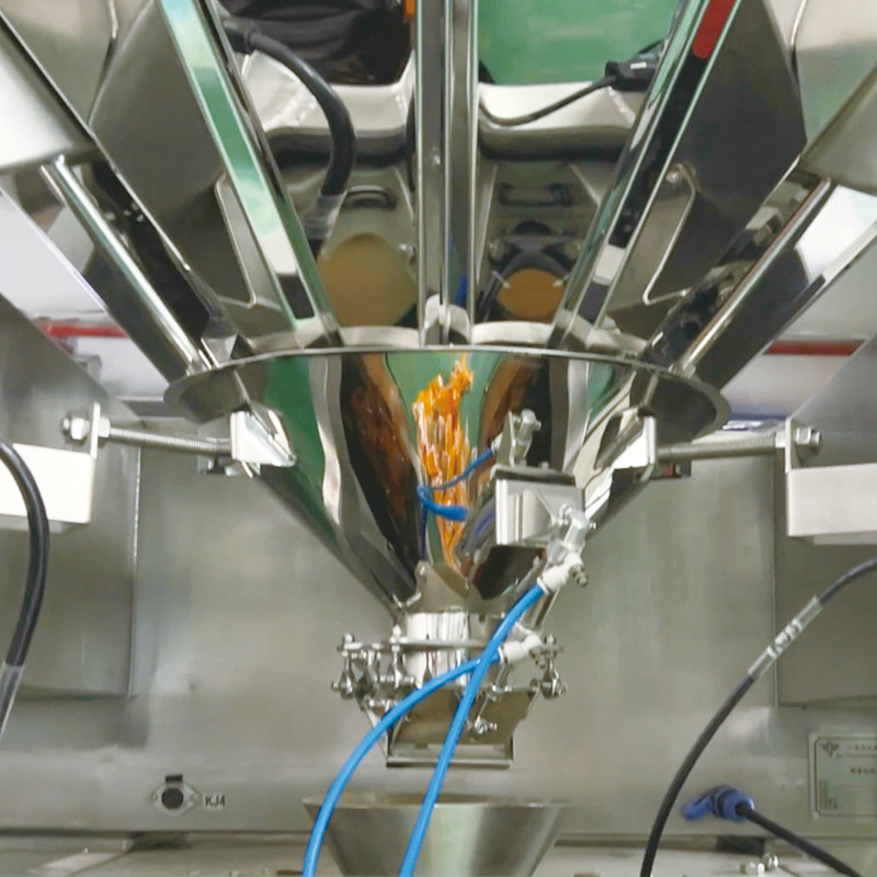 Máquina automática de embalagem de lanches de milho batatas pequenas batatas fritas lanches de alimentos Máquina de embalagem vertical para lanches