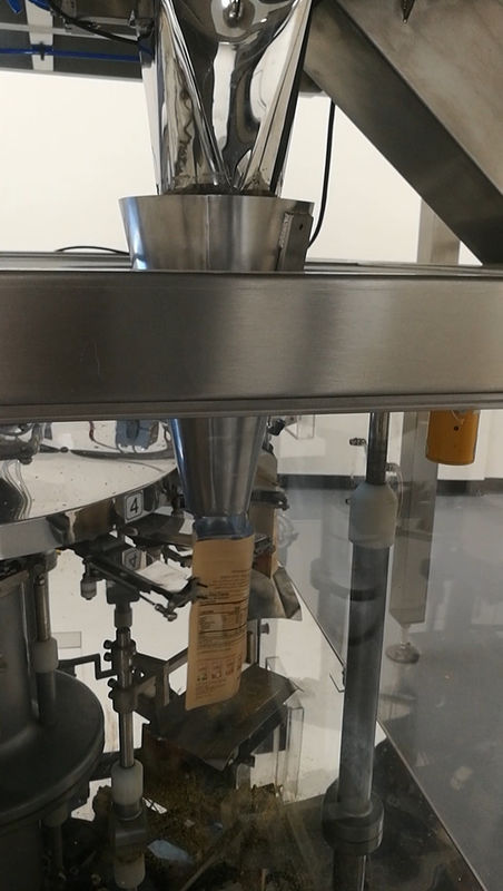 Pesador giratório de Multihead da máquina de embalagem do PLC de 40 sacos/minuto para o malote de Lemond Premade dos frutos secos