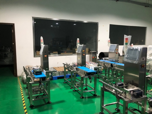 Pesador de alta velocidade 150BPM 0.5KW da verificação SUS304 para o cosmético